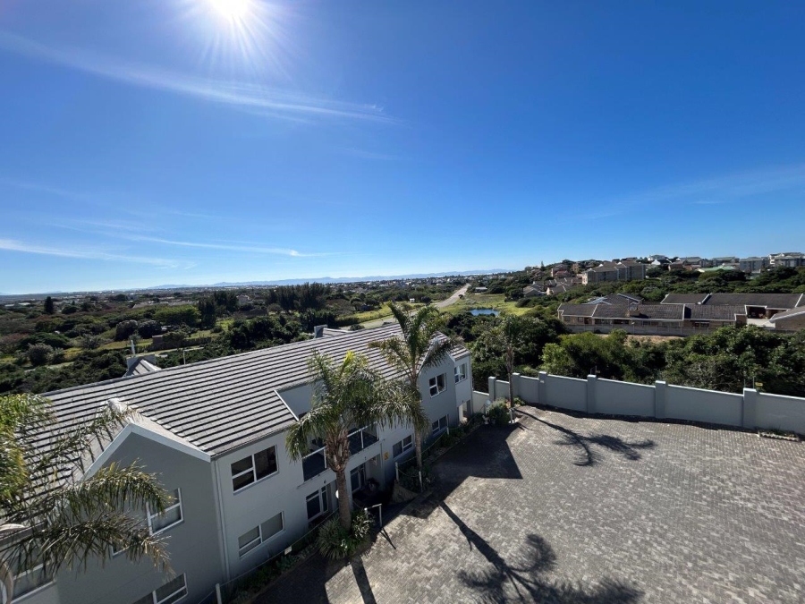 3 Bedroom Property for Sale in Aston Bay Eastern Cape